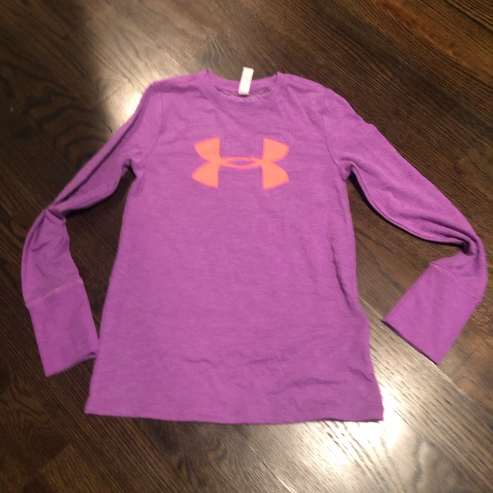 Under Armour long sleeve tee youth medium